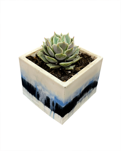 3R RESIN Planter